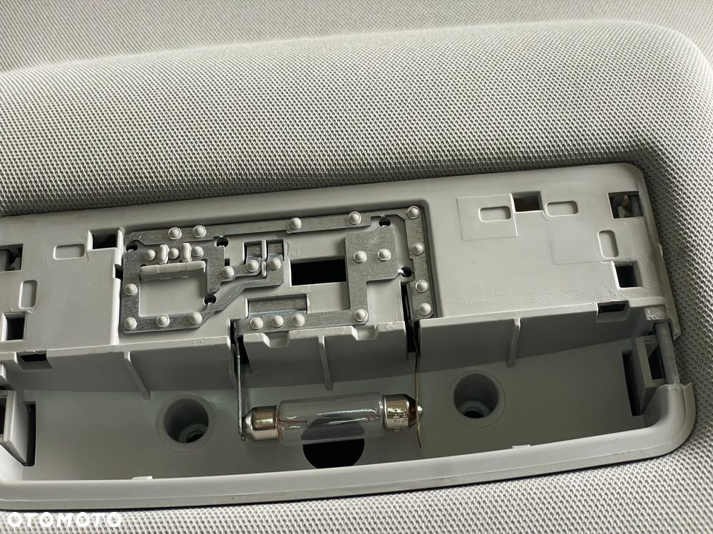 VW POLO 6R PODSUFITKA - 3