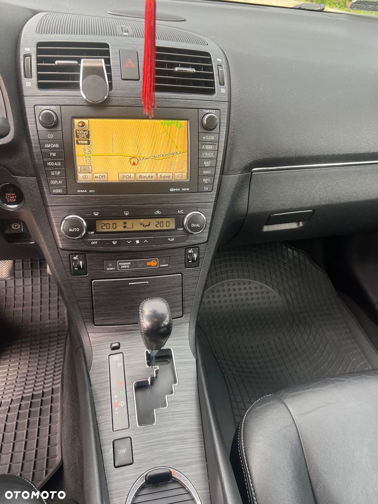Toyota Avensis 2.2 D-CAT Prestige - 11