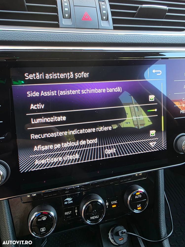 Skoda Superb 2.0 TDI DSG Style - 19