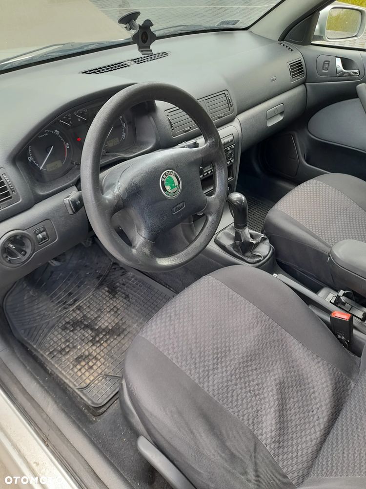 Skoda Octavia 1.9 TDI Ambiente - 6