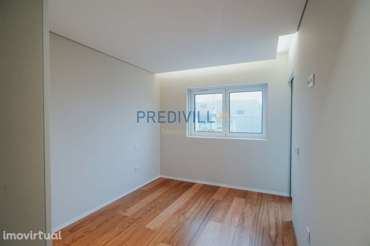 Apartamento T4 DUPLEX Venda em Póvoa de Varzim, Beiriz e Argivai,Póvoa - Grande imagem: 4/22