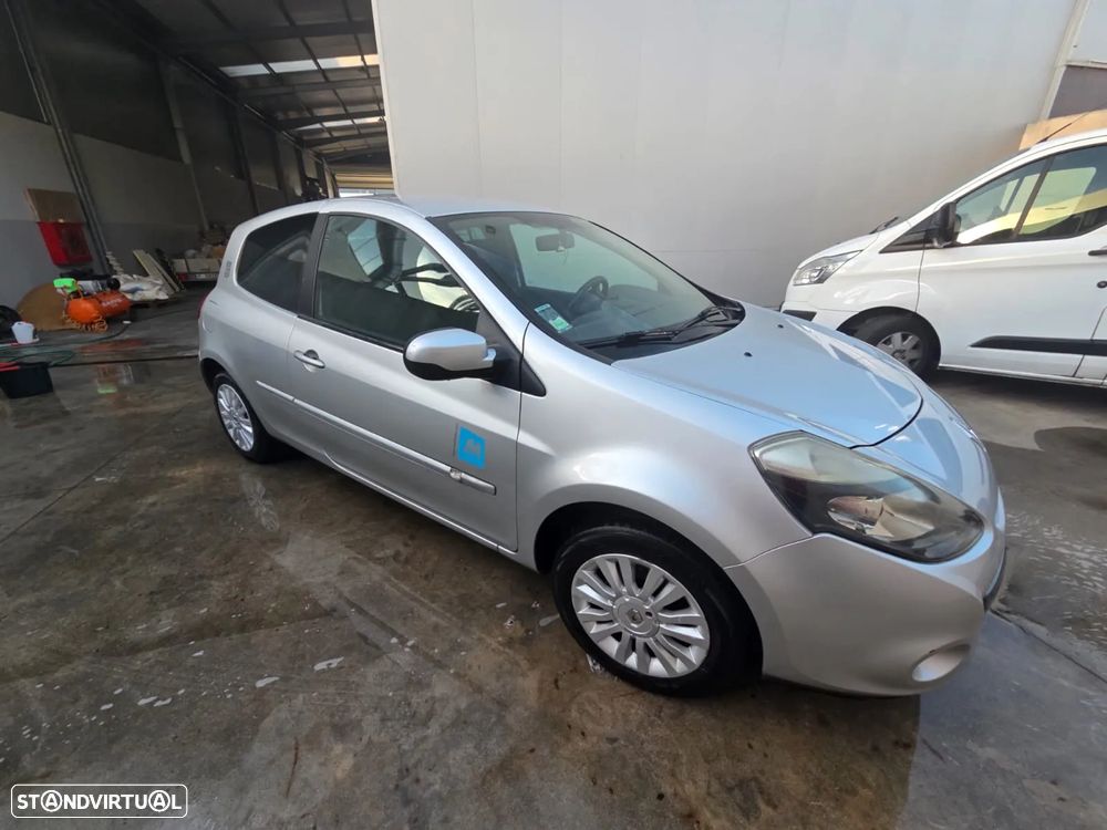 Renault Clio 1.5 dCi Confort - 1