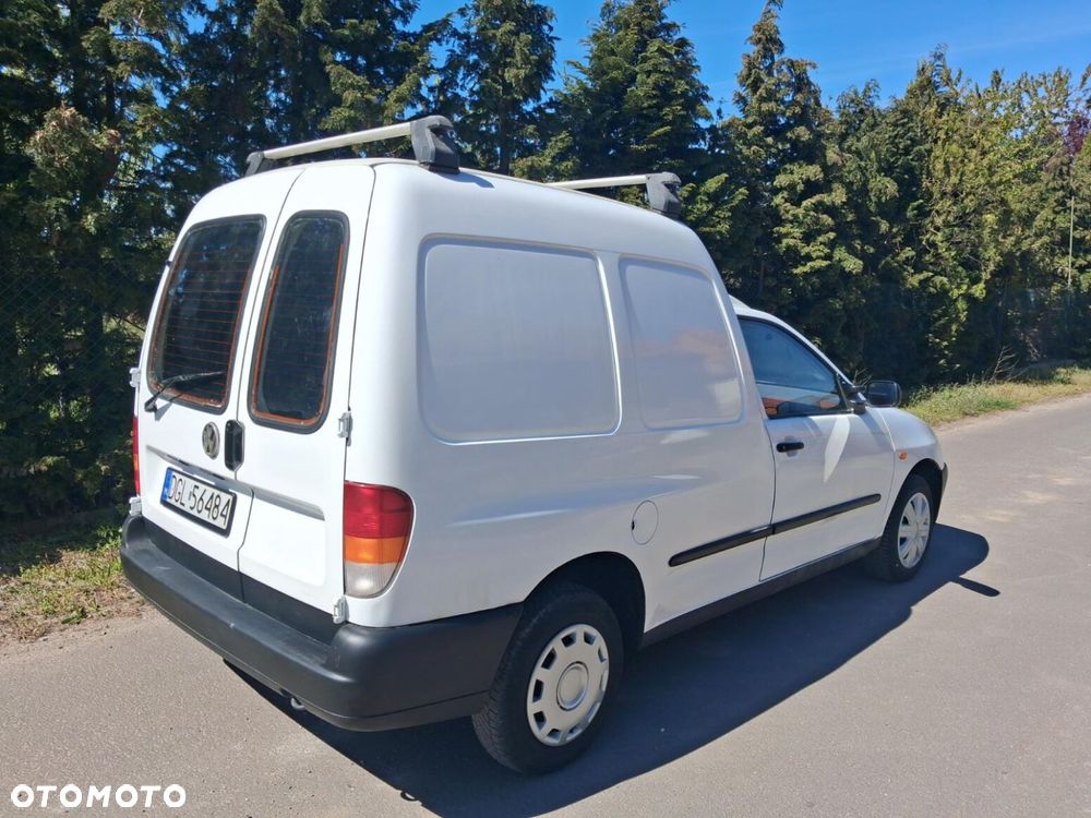 Volkswagen Caddy - 4