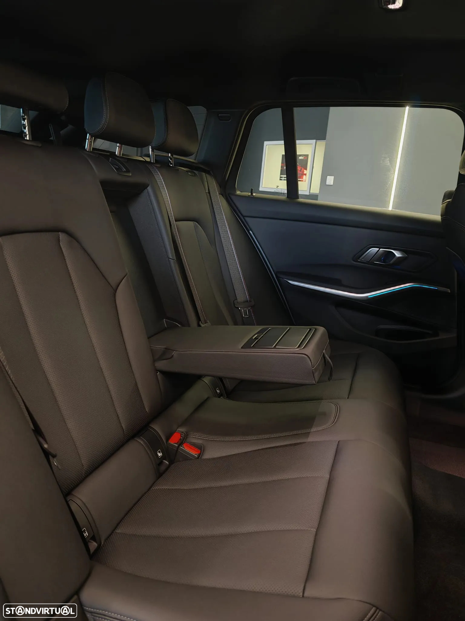 BMW 330 e Touring xDrive Aut. M Sport - 13