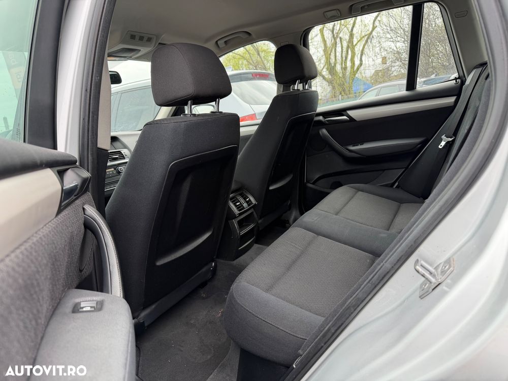 BMW X3 sDrive18d - 22