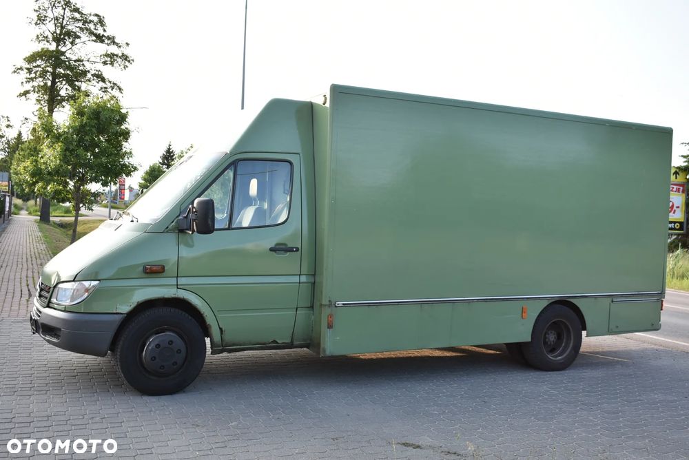 Mercedes-Benz Sprinter 616 CDI FOOD TRUCK 2,7 CDI - 21