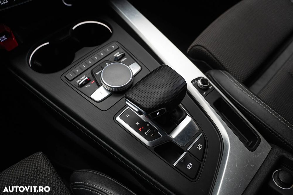 Audi A4 2.0 TDI DPF multitronic S line Sportpaket - 15