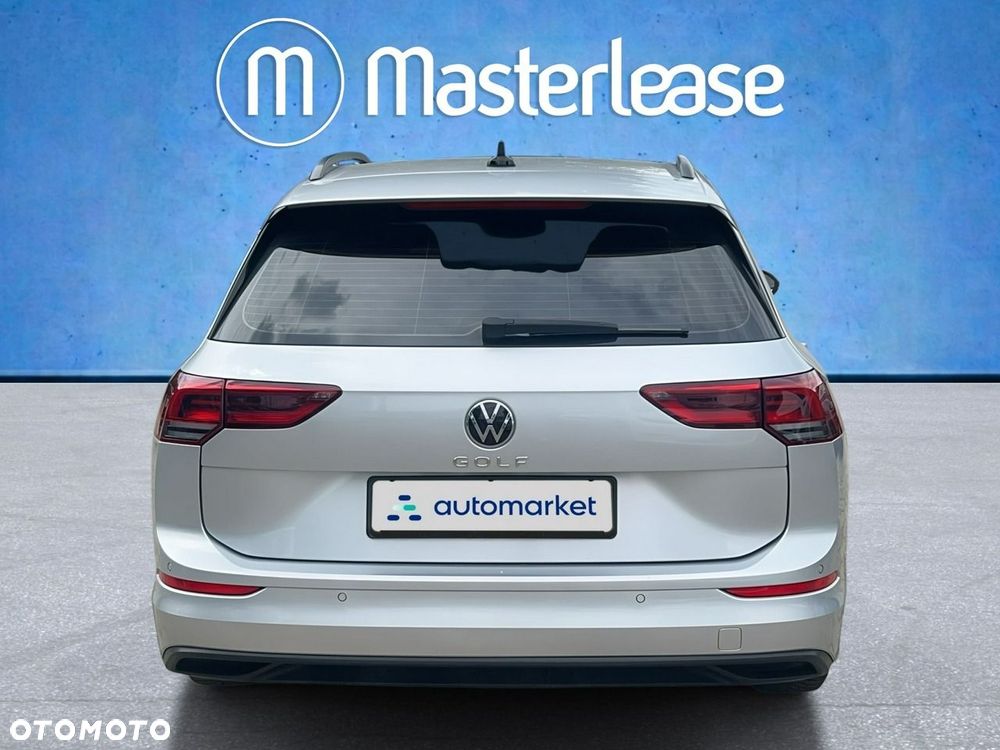 Volkswagen Golf - 6