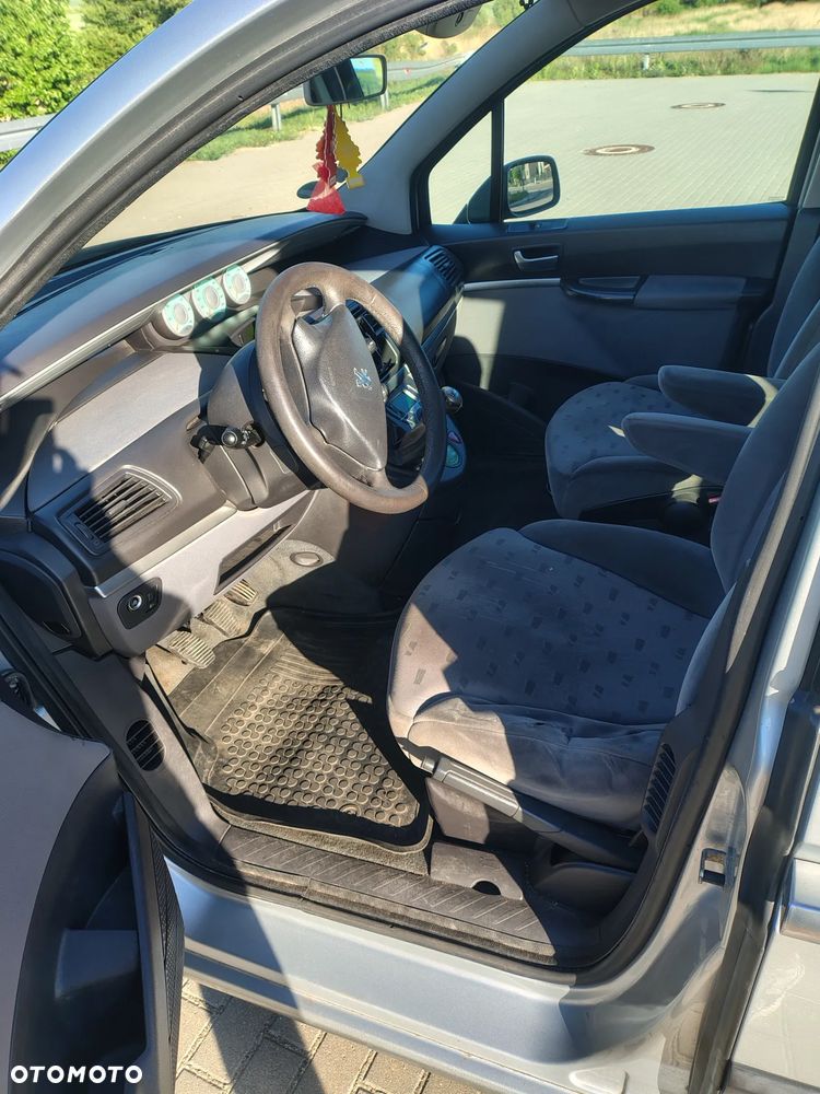 Peugeot 807 2.0 HDi Trendy - 6