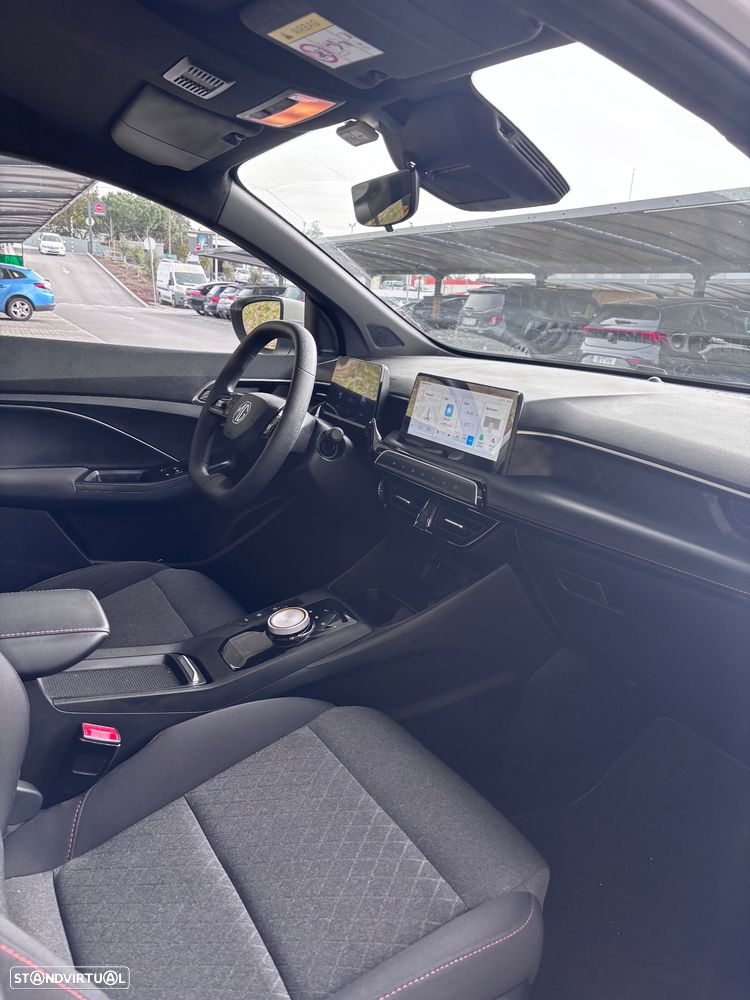 MG MG3 1.5 L Hybrid+ Comfort - 2