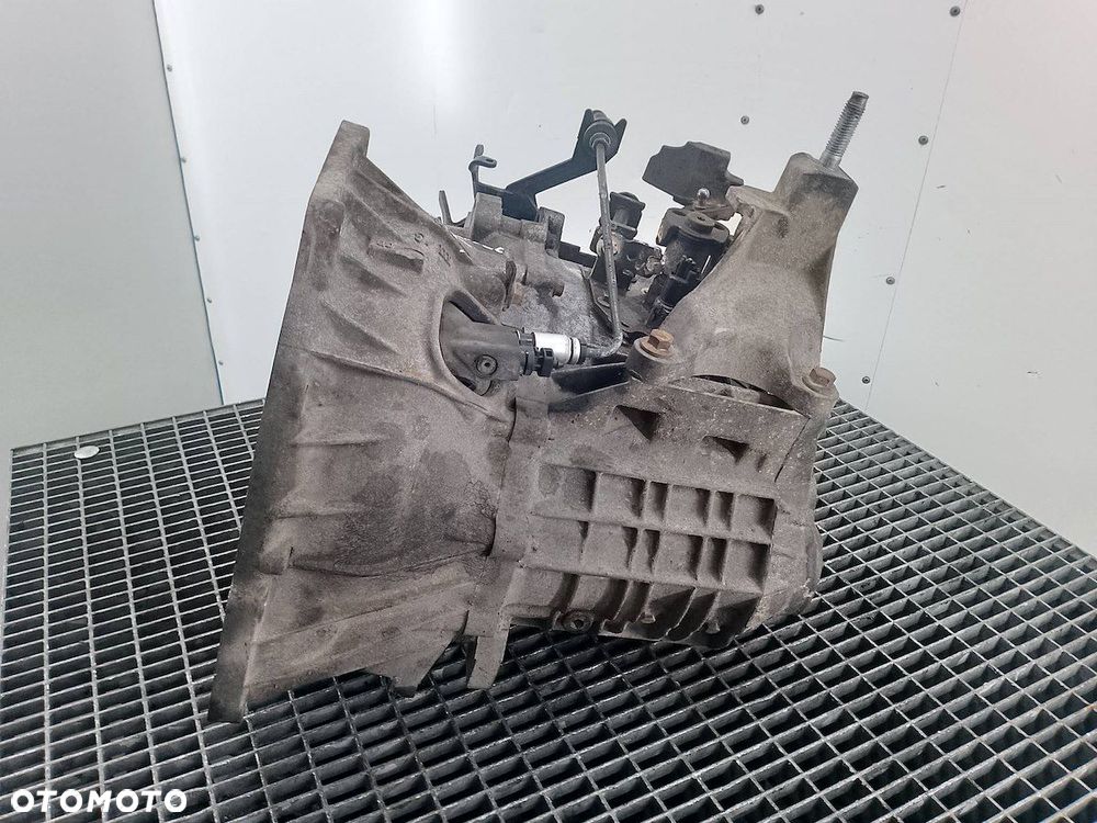 SKRZYNIA BIEGÓW MANUALNA FORD TOURNEO  2T1R 1.8 TDCI - 4