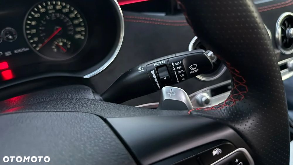 Kia Stinger - 22