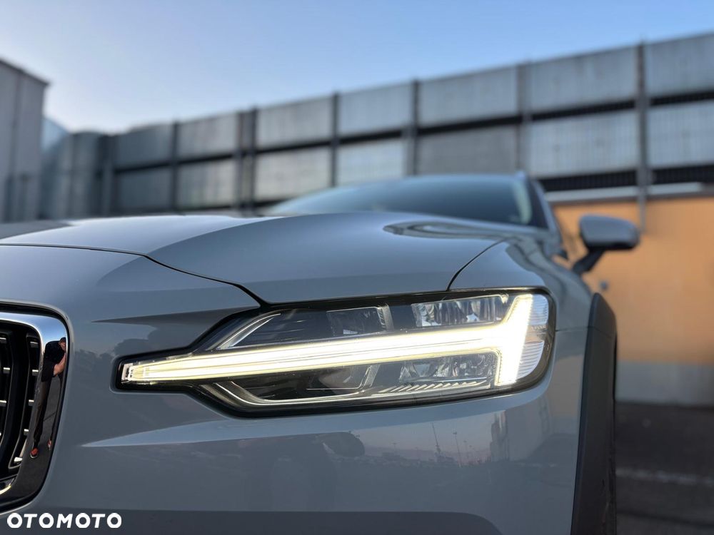 Volvo V60 B4 D Plus Bright - 3