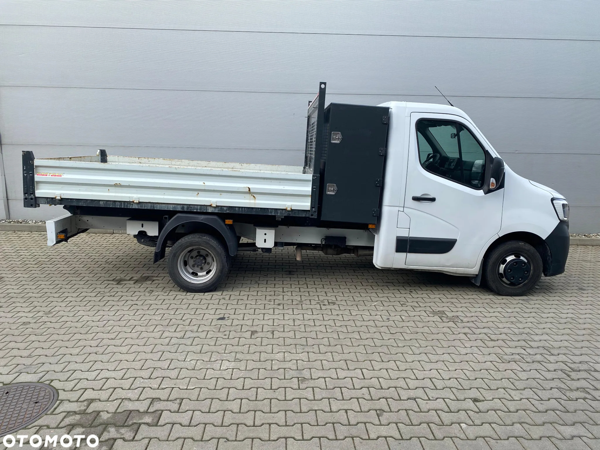 Renault MASTER Wywrotka ze skrzynią narzędziową - 4