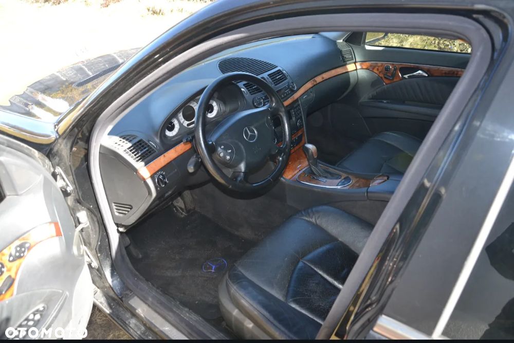 Mercedes-Benz Klasa E - 13