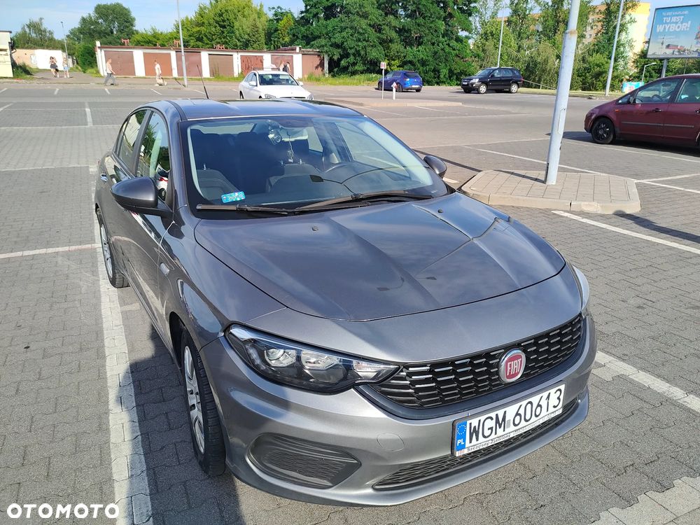 Fiat Tipo 1.4 16V Easy - 8