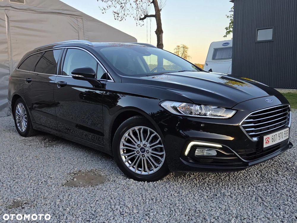 Ford Mondeo 2.0 Hybrid Titanium - 33