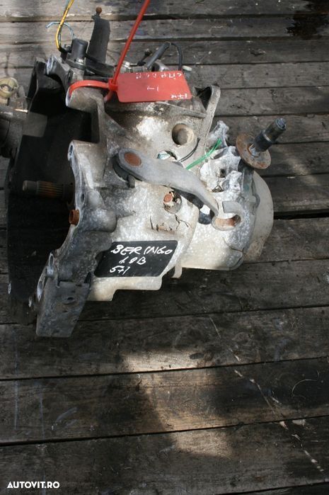 Cutie Viteze Peugeot Partner Citroen Berlingo 1.8 Benzina Motor LFX - 2