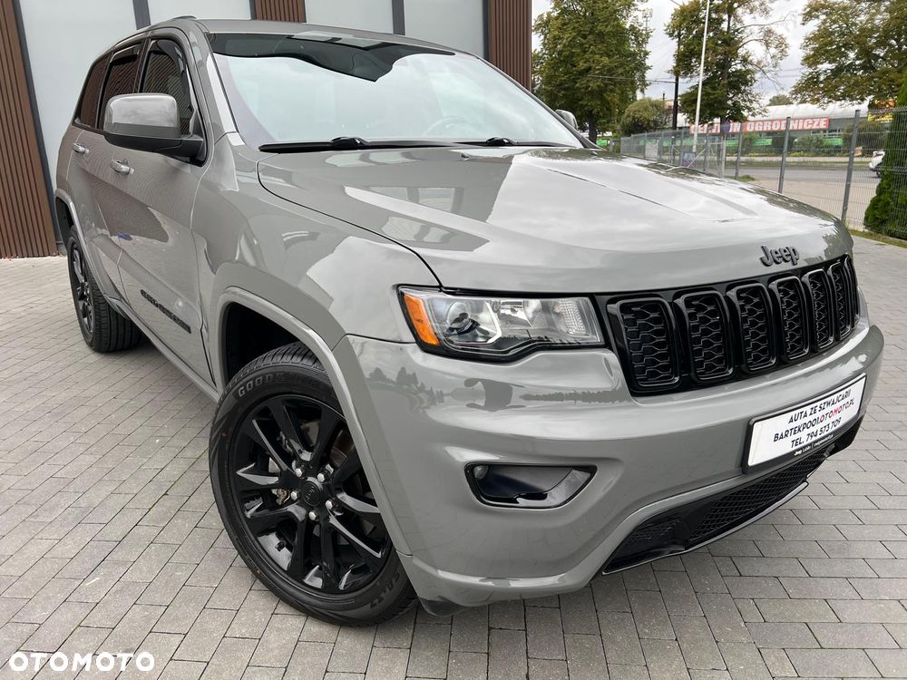Jeep Grand Cherokee - 2