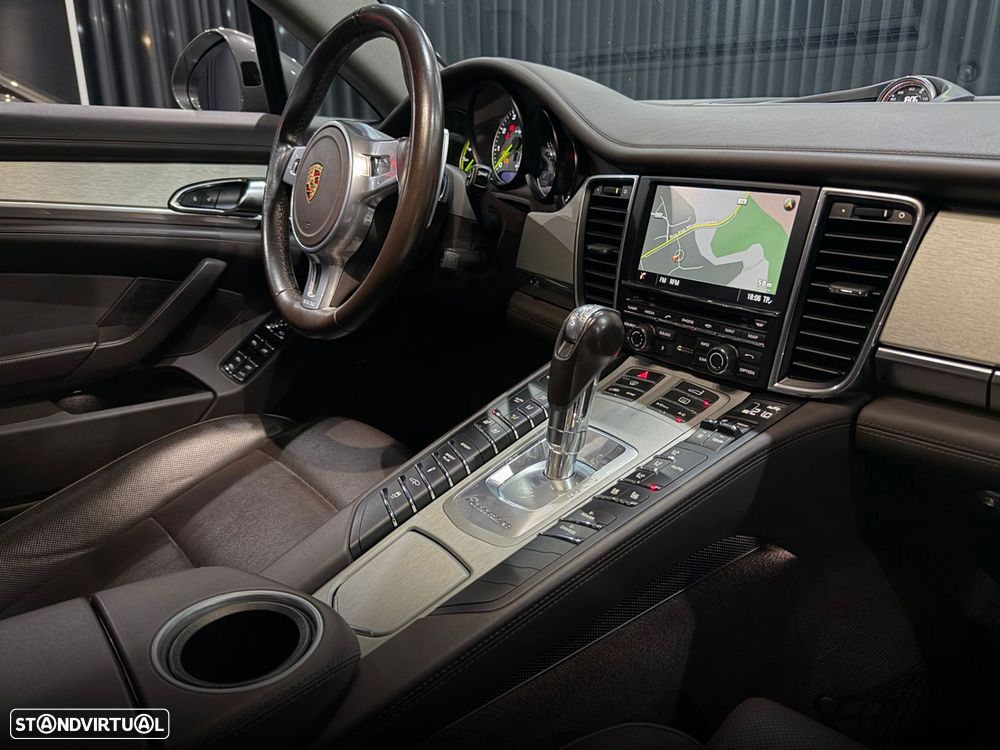 Porsche Panamera S E-Hybrid - 36