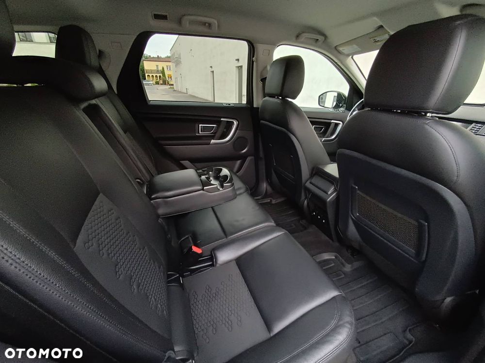 Land Rover Discovery Sport 2.0 Si4 SE - 12