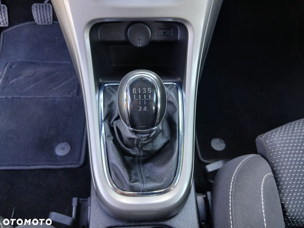 Opel Astra 1.4 EcoFLEX Edition - 27