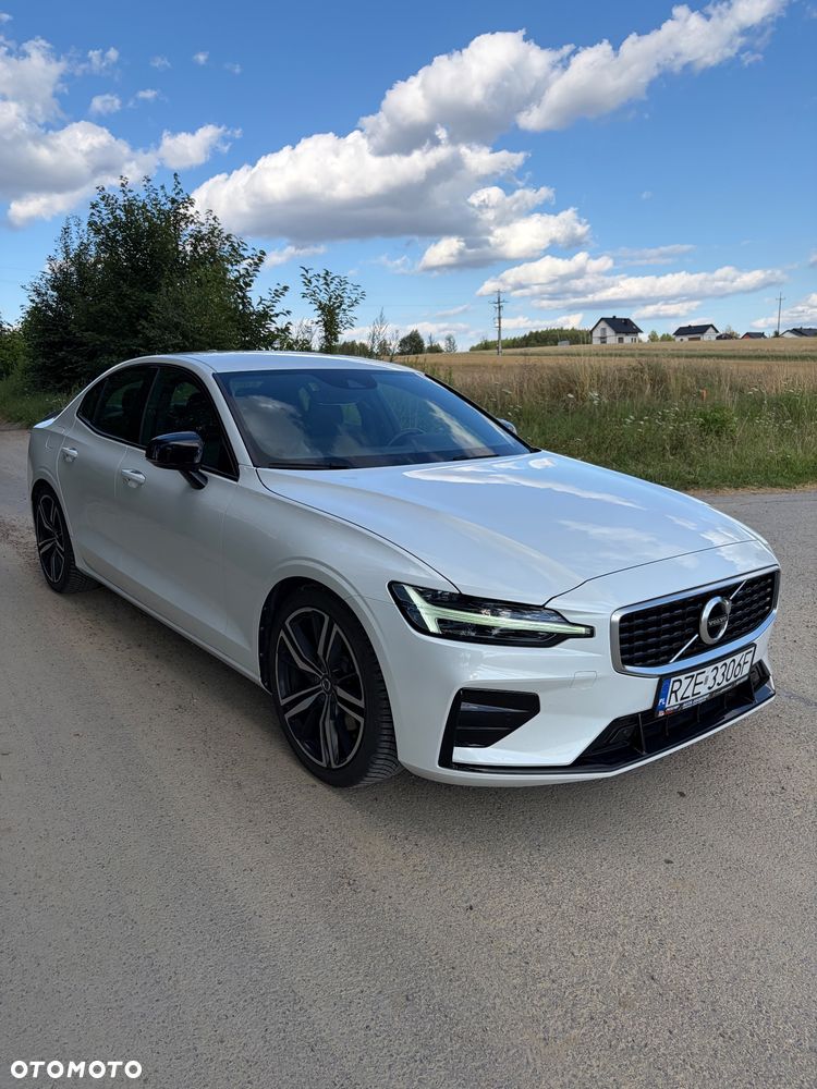 Volvo S60 T4 R-Design - 2