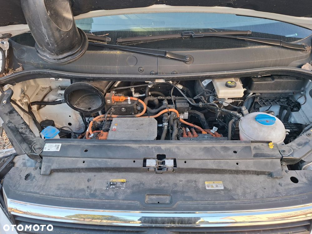 Volkswagen Crafter - 14