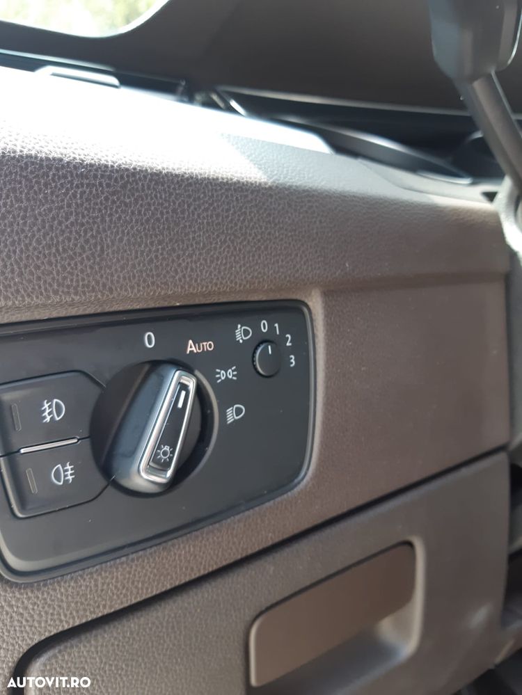 Volkswagen Passat 2.0 TDI Trendline - 3