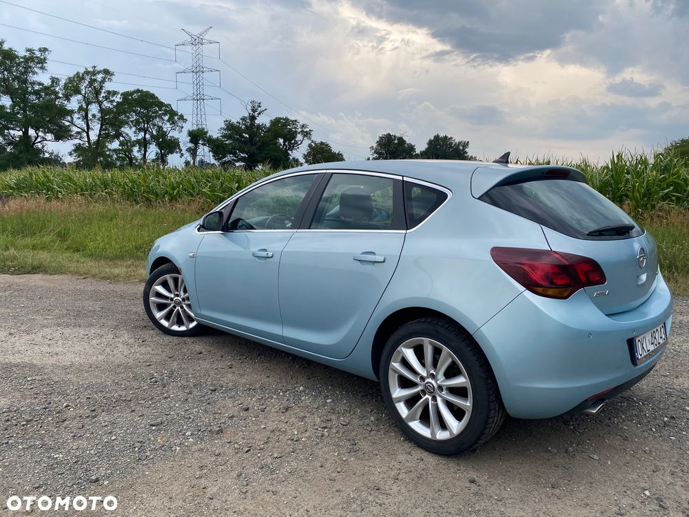 Opel Astra 1.6 T 111 - 3