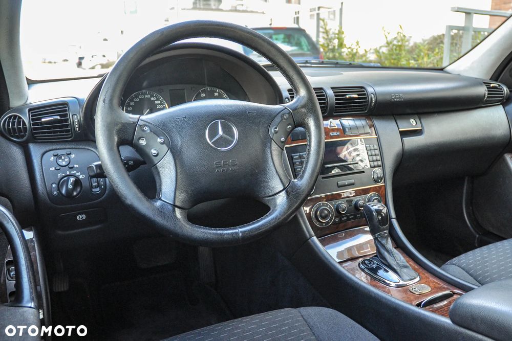 Mercedes-Benz Klasa C - 9