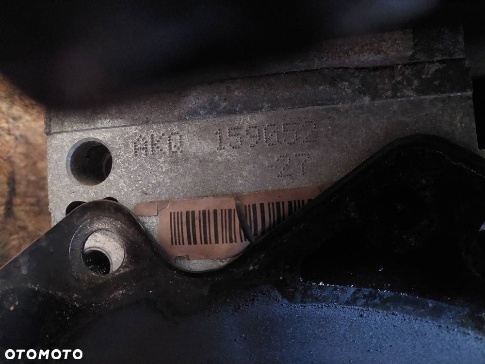 SILNIK BENZYNOWY SŁUPEK VOLKSWAGEN GOLF IV 1.4 16V AKQ ID: 237127 - 6