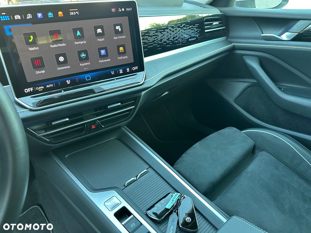 Volkswagen Passat - 23