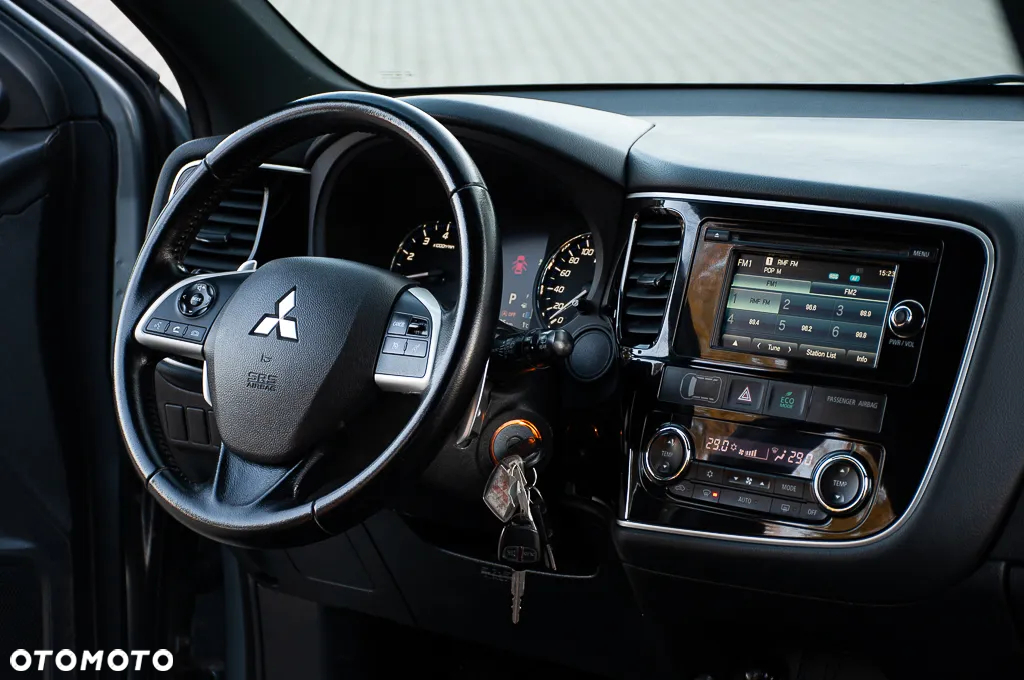 Mitsubishi Outlander 2.0 2WD CVT Diamant Edition+ - 35