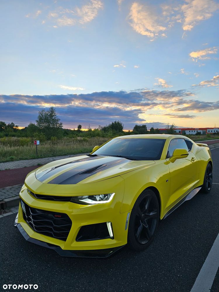 Chevrolet Camaro - 2