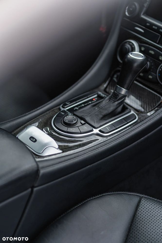 Mercedes-Benz SL 55 AMG - 15