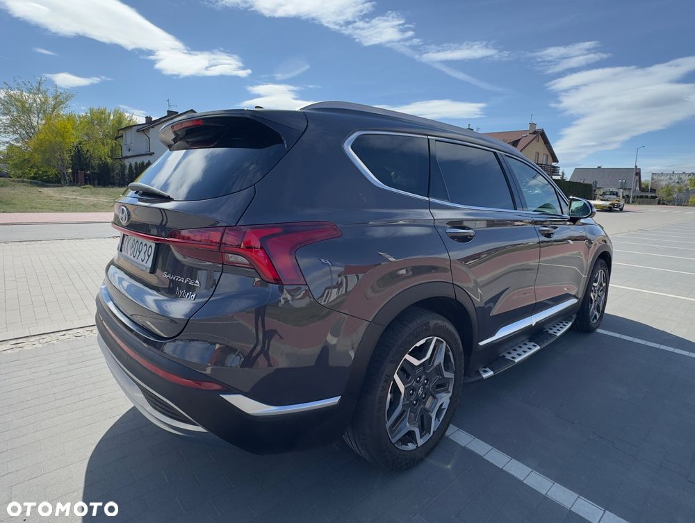 Hyundai Santa Fe 1.6 HEV 4WD SEVEN Signature - 14