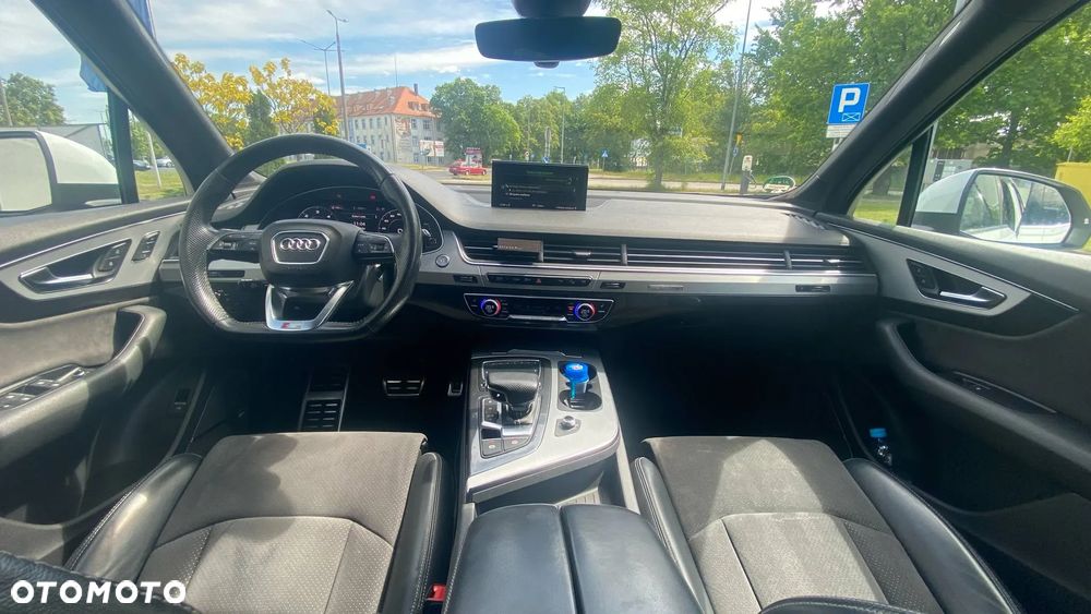 Audi Q7 3.0 TDI ultra Quattro Tiptronic - 35