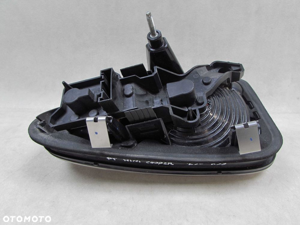 MINI COOPER ONE R50 LAMPA TYL PRAWA 3016460000 - 6