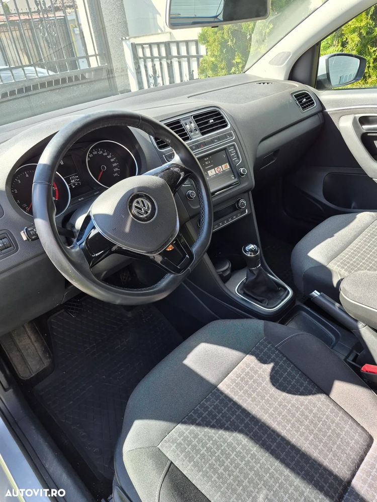 Volkswagen Polo 1.2 TSI BMT Comfortline - 9