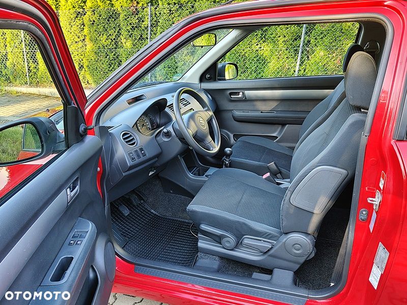 Suzuki Swift 1.3 Comfort - 5