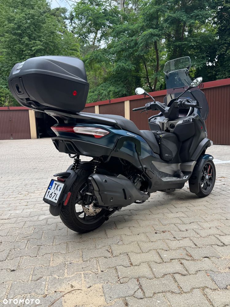 Piaggio MP-3 - 6