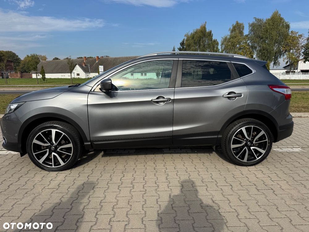 Nissan Qashqai 1.6 DIG-T Tekna - 2