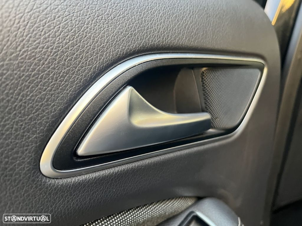 Mercedes-Benz A 180 CDi BE Urban - 46