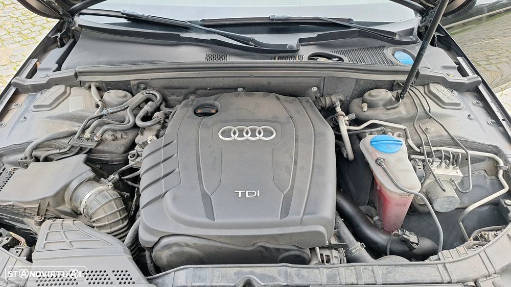 Audi A4 Avant 2.0 TDI e DPF S line Sport Pack - 19