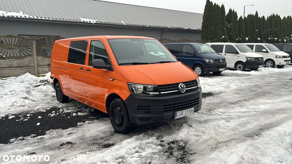 Volkswagen Transporter - 38
