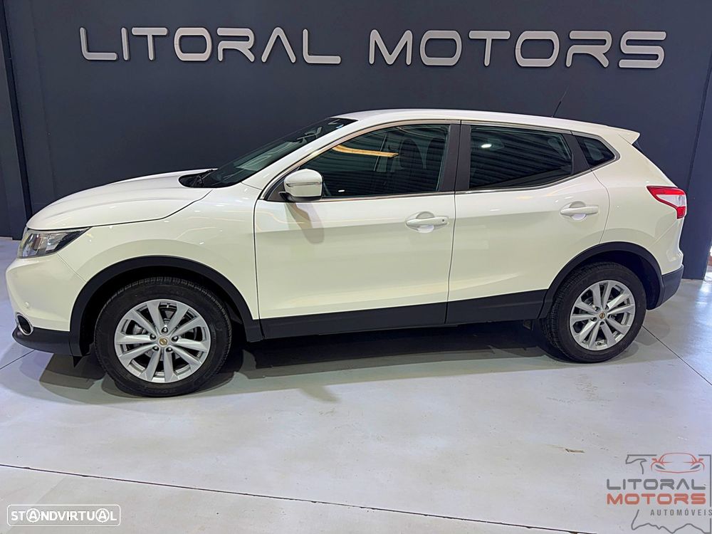 Nissan Qashqai 1.5 dCi N-Connecta - 6
