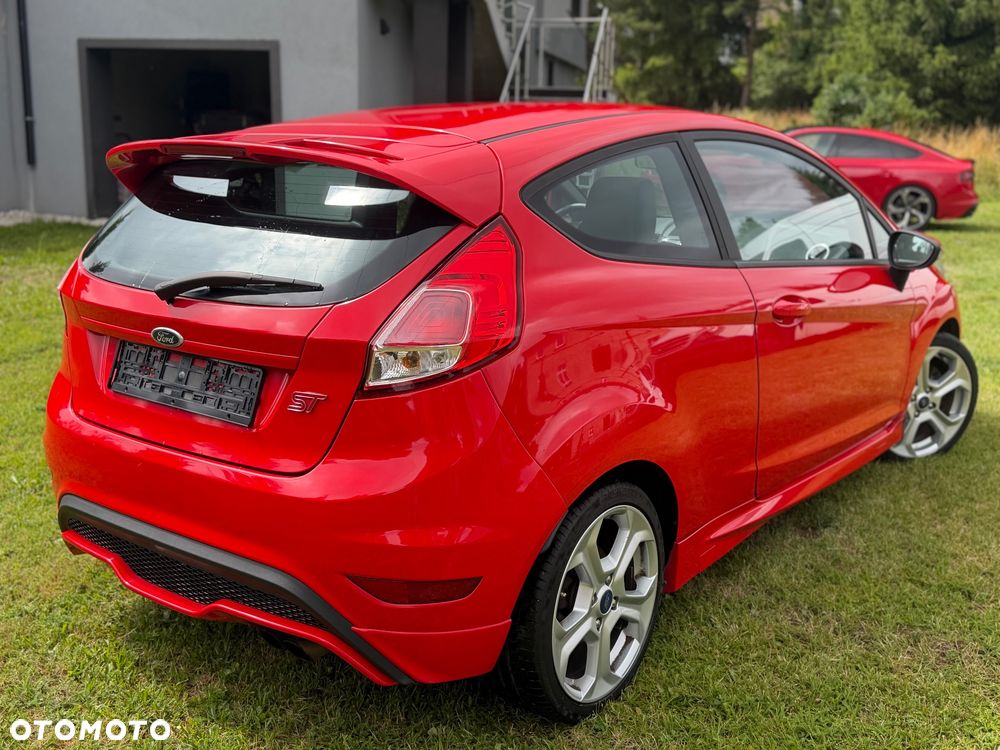 Ford Fiesta 1.6 EcoBoost ST - 3