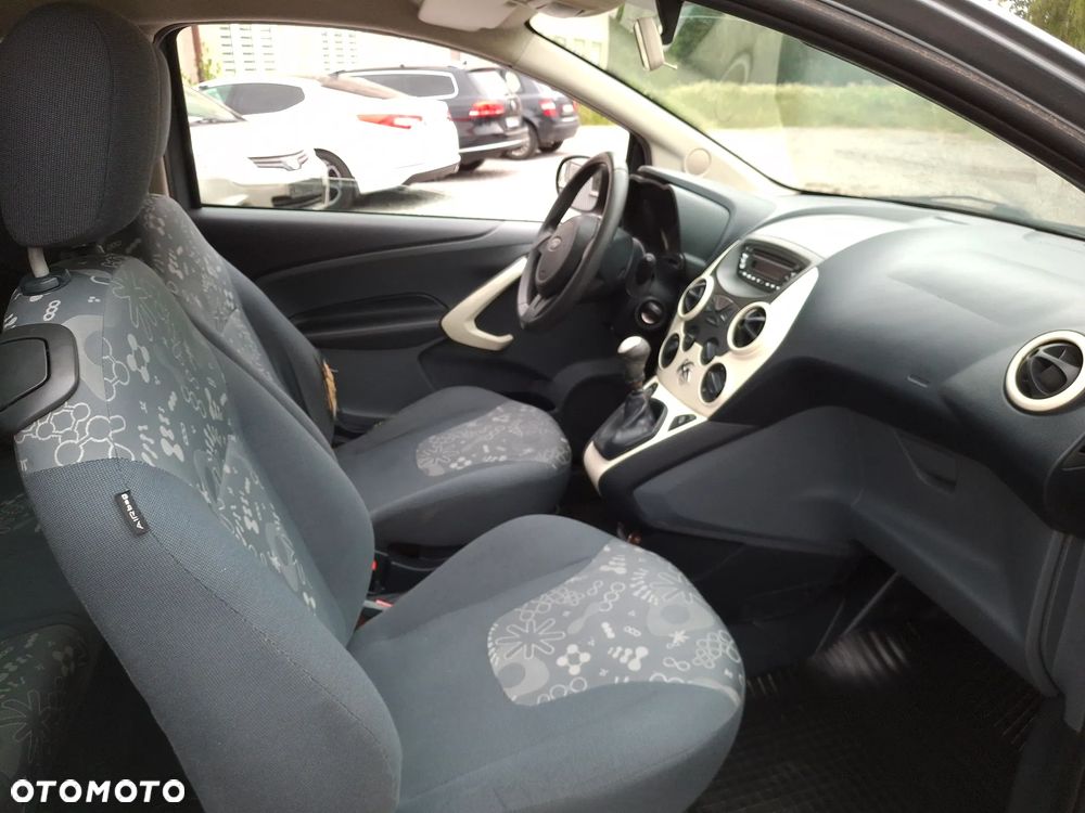 Ford KA - 8