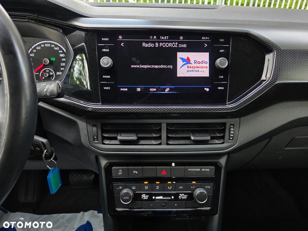 Volkswagen T-Cross 1.0 TSI Life DSG - 11
